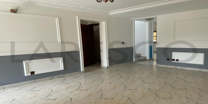 Yaoundé, Bastos, 4 Chambres Chambres, ,4 Salle de bainSalle de bain,Appartement,A Louer,1140