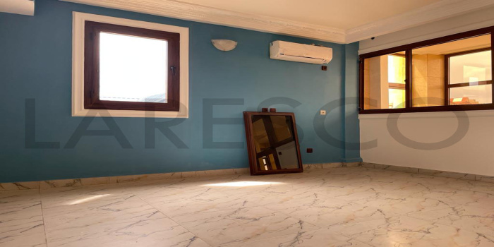 Yaoundé, Bastos, 4 Chambres Chambres, ,4 Salle de bainSalle de bain,Appartement,A Louer,1140