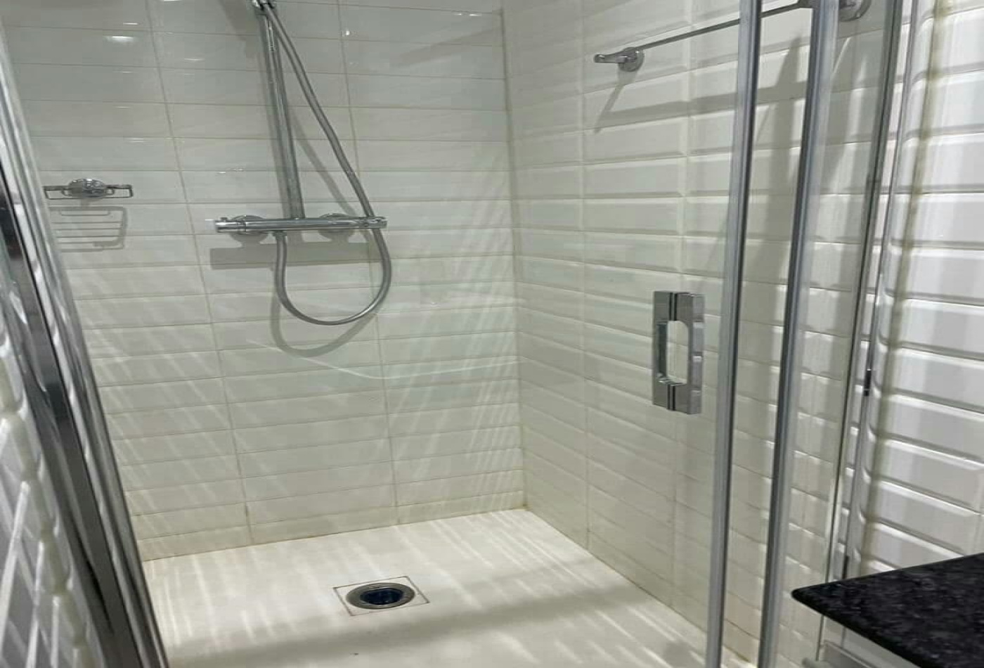 Yaoundé, Bastos, 1 Chambre Chambres, ,2 Salle de bainSalle de bain,Appartement,A Louer,1150