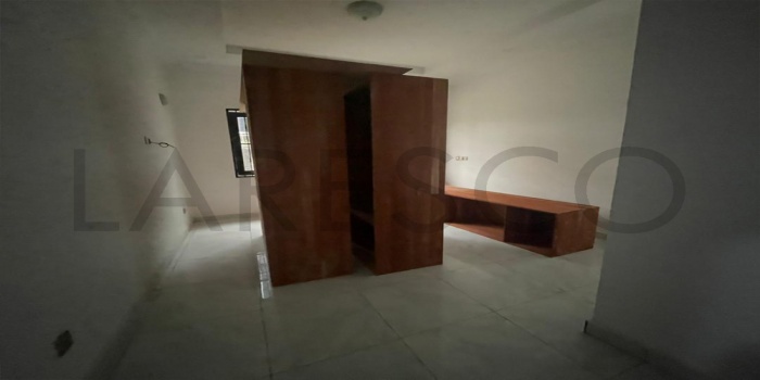 Yaoundé, Golf, 3 Chambres Chambres, ,3 Salle de bainSalle de bain,Appartement,A Louer,1165