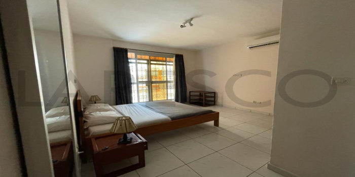 Yaoundé, Bastos, 2 Chambres Chambres, ,3 Salle de bainSalle de bain,Appartement,A Louer,1236