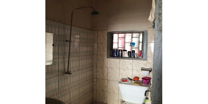 Yaoundé, SOA (centre ville), 16 Chambres Chambres, ,16 Salle de bainSalle de bain,Immeuble,A Vendre,1240