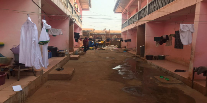 Yaoundé, SOA (centre ville), 16 Chambres Chambres, ,16 Salle de bainSalle de bain,Immeuble,A Vendre,1240