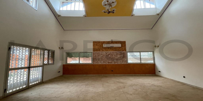 Yaoundé, Bastos, 4 Chambres Chambres, ,4 Salle de bainSalle de bain,Villa,A Louer,1243