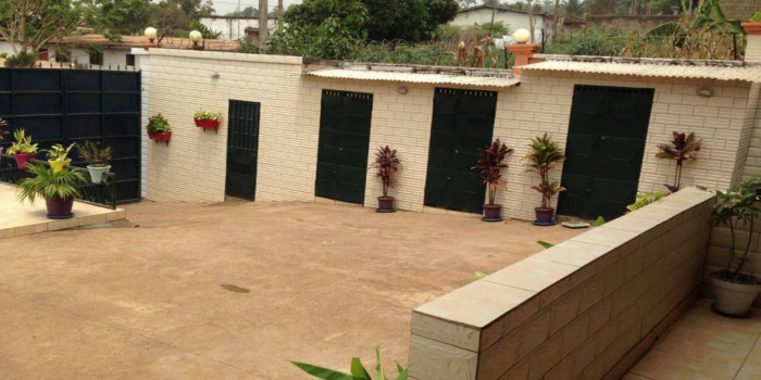 Yaoundé, Efoulan, 3 Chambres Chambres, ,2 Salle de bainSalle de bain,Appartement,A Louer,1270