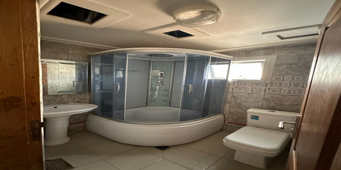 Yaoundé, Bastos, 28 Chambres Chambres, ,22 Salle de bainSalle de bain,Immeuble,A Louer,1278