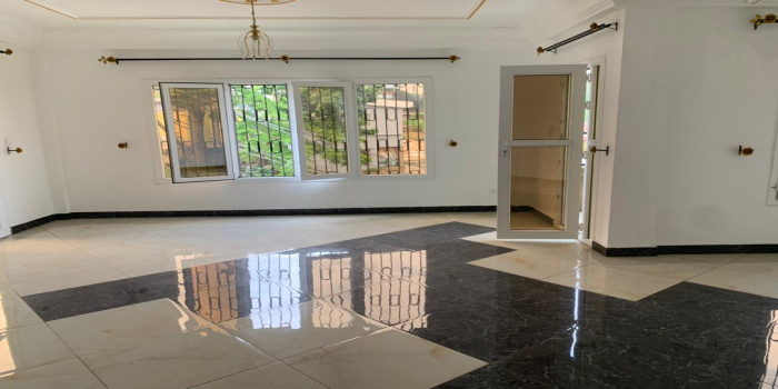 Yaoundé, Bastos, 3 Chambres Chambres, ,2 Salle de bainSalle de bain,Appartement,A Louer,1310