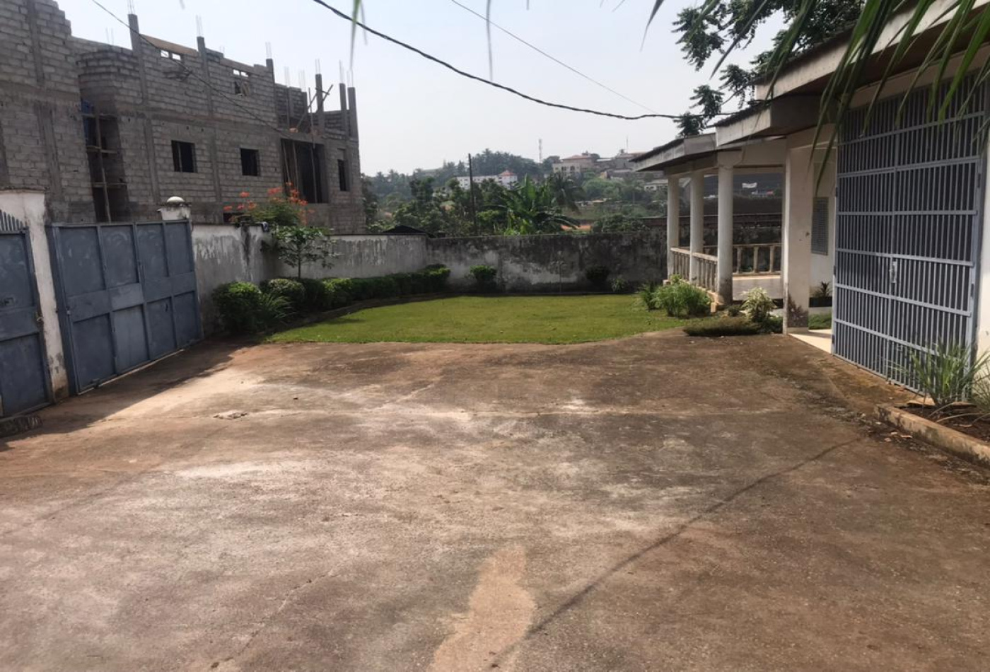 Yaoundé, Mvan, 3 Chambres Chambres, 1 Chambre Chambres,2 Salle de bainSalle de bain,Villa,A Louer,1323