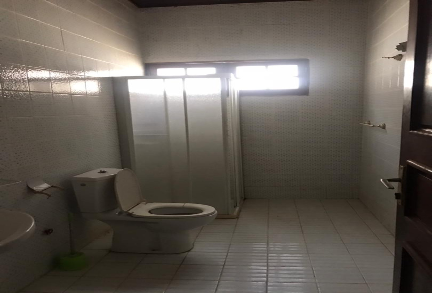 Yaoundé, Mvan, 3 Chambres Chambres, 1 Chambre Chambres,2 Salle de bainSalle de bain,Villa,A Louer,1323