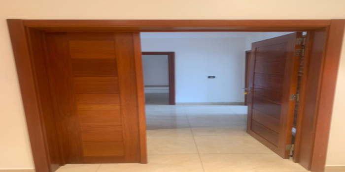 Yaoundé, Golf, 3 Chambres Chambres, ,3 Salle de bainSalle de bain,Appartement,A Louer,1337