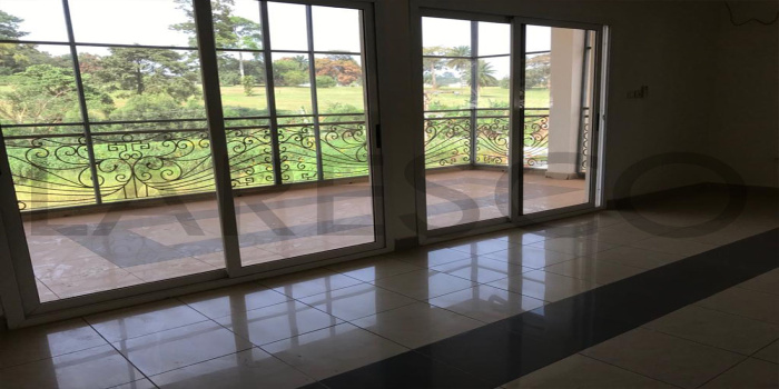 Yaoundé, Golf, 3 Chambres Chambres, ,4 Salle de bainSalle de bain,Appartement,A Louer,1339