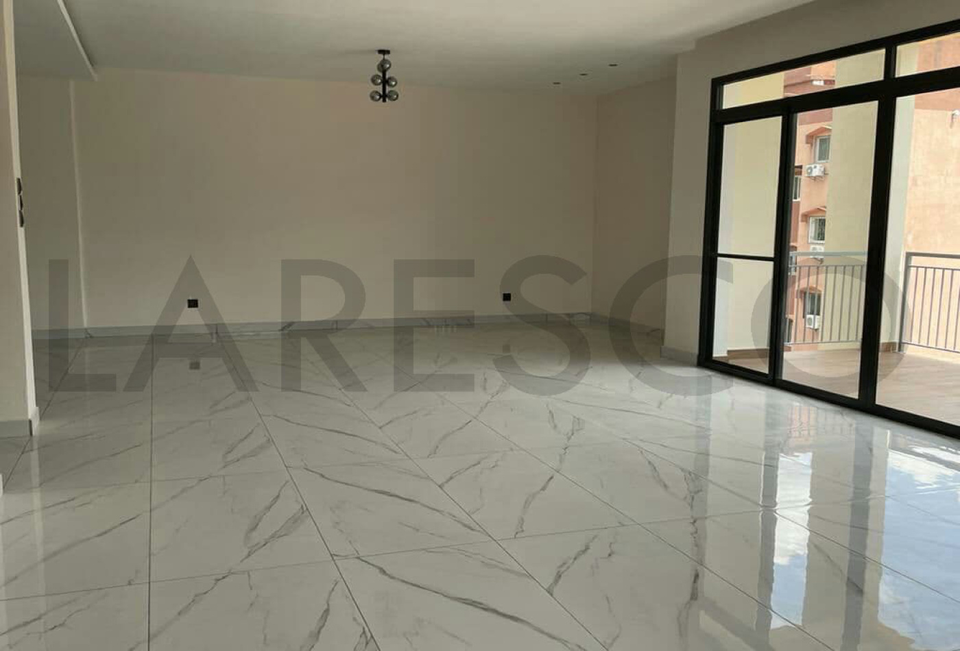 Yaoundé, Golf, 2 Chambres Chambres, ,3 Salle de bainSalle de bain,Appartement,A Louer,1344