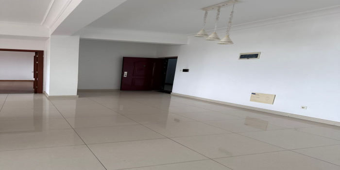 Yaoundé, Centre ville, 3 Chambres Chambres, ,3 Salle de bainSalle de bain,Appartement,Vacation Rental,8,1349