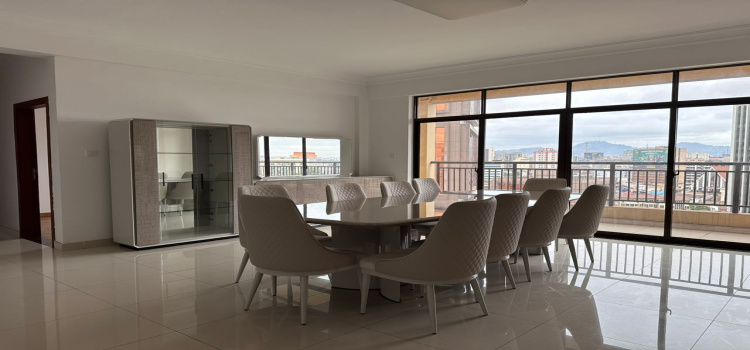 Yaoundé, Centre ville, 3 Chambres Chambres, ,3 Salle de bainSalle de bain,Appartement,Vacation Rental,8,1349