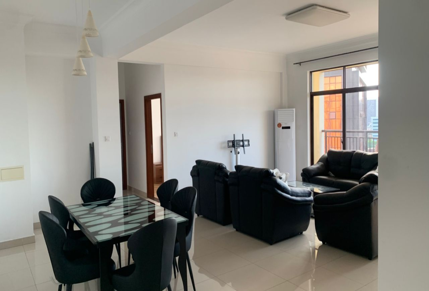 Yaoundé, Centre ville, 3 Chambres Chambres, ,3 Salle de bainSalle de bain,Appartement,A Louer,1366